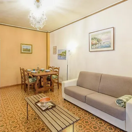 Lovely In With Wifi Apartament *
